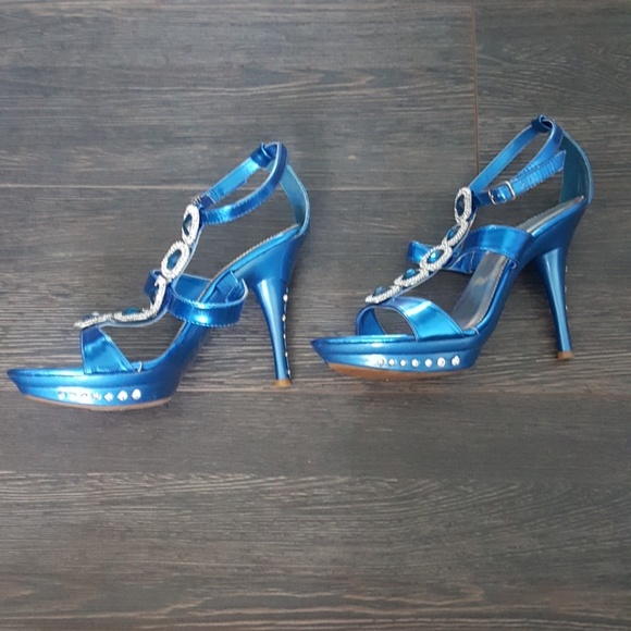 Blue Jewel Heels - Picture 3 of 5